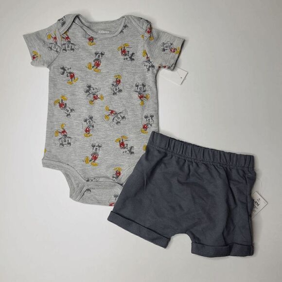 Mickey short set 6-9M  - Picture 1 of 2